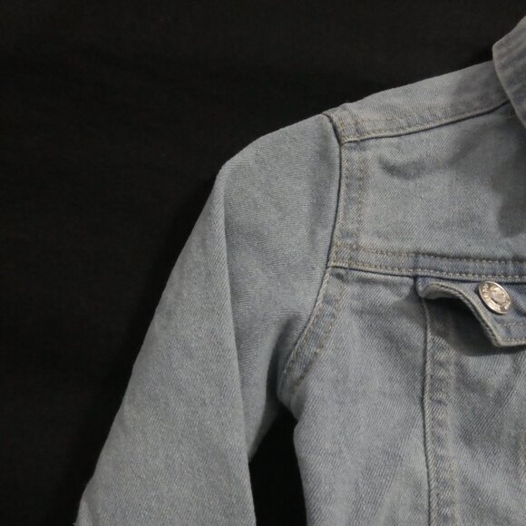LIMITED TOO | 3T | Light Blue Snap Button Denim Jacket | *2 buttons don't close - Picture 3 of 16